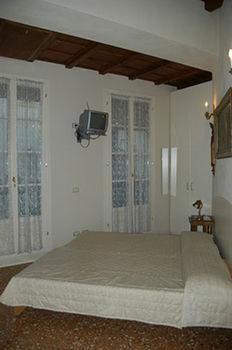 Antica Dimora Abitare Da Adele Bed & Breakfast *